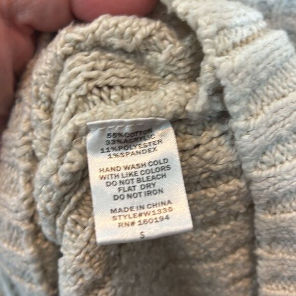 Neuflora women’s small beige turtleneck sweater square waffle knit oversized - Picture 4 of 5